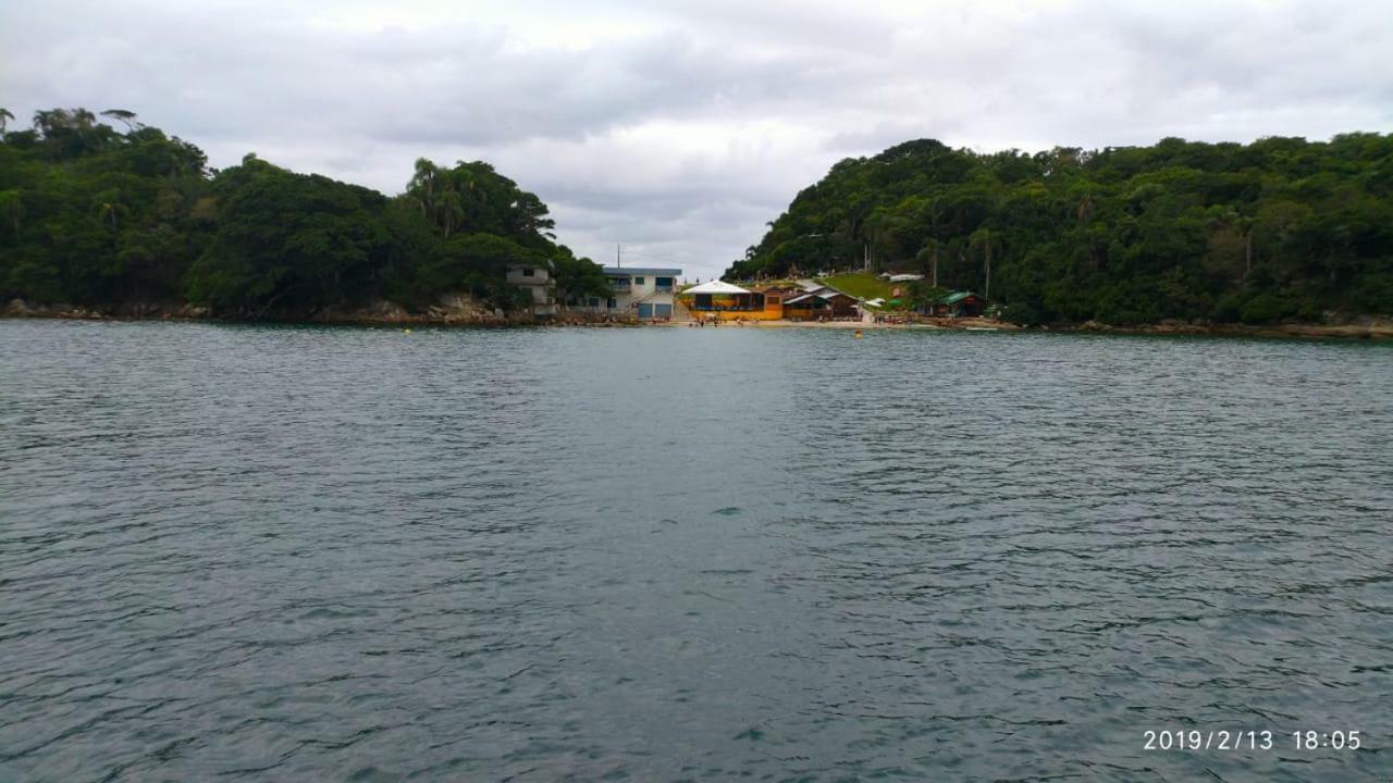 Praia De Bombinhas Res Solar Das Bromelias Exterior photo